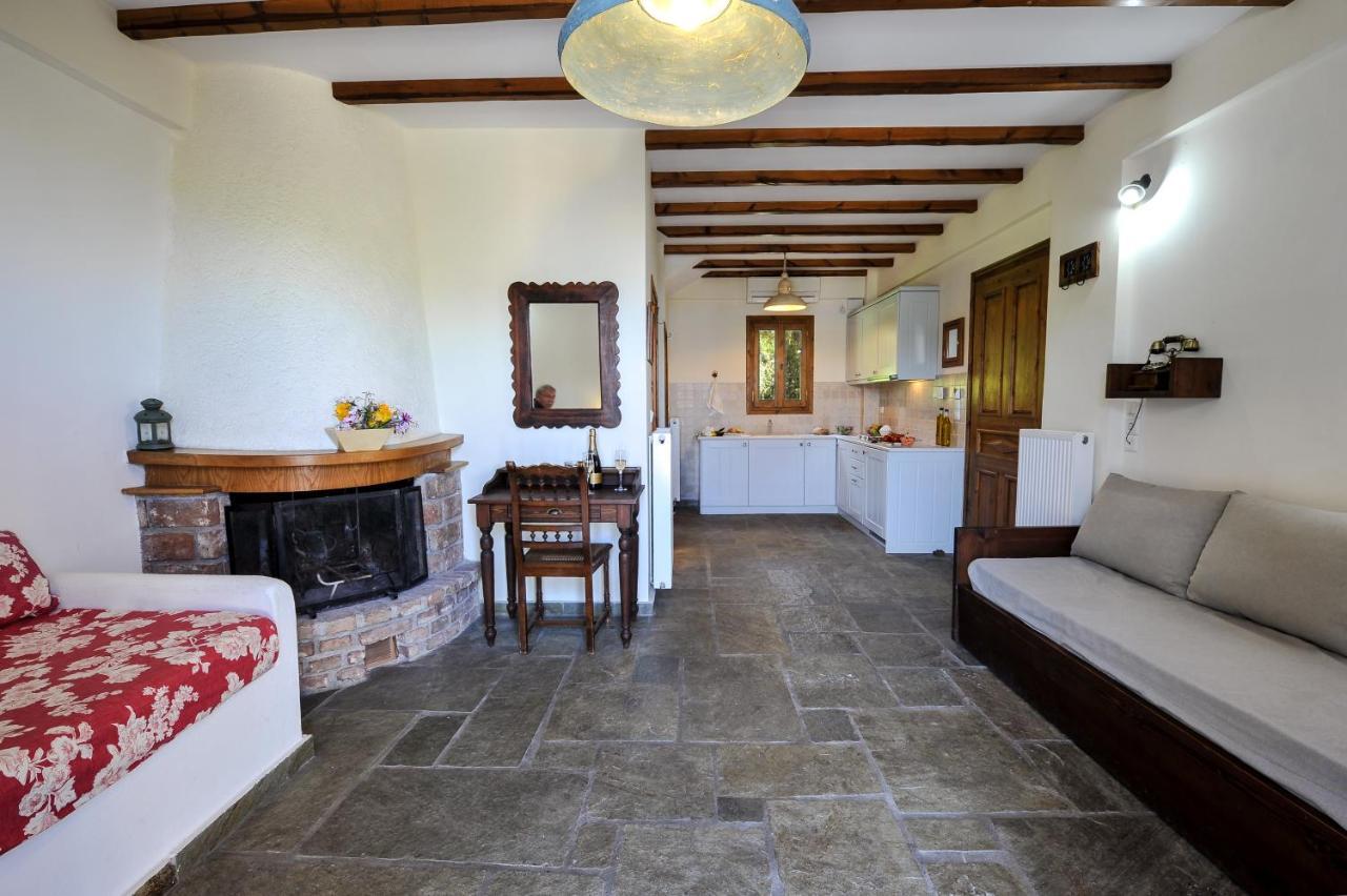 Hotel Gera'S Olive Grove - Elaionas Lesvou Marmaro  Esterno foto