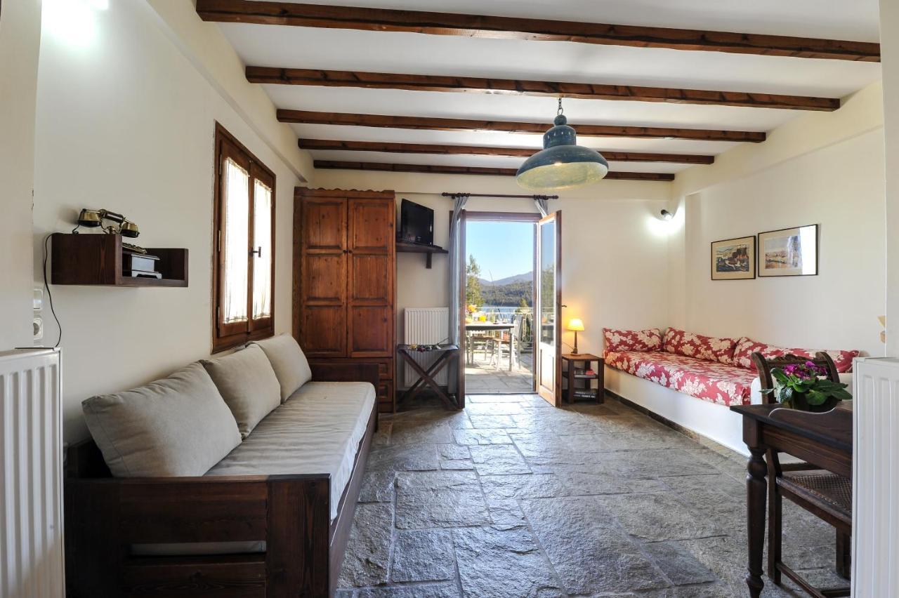 Hotel Gera'S Olive Grove - Elaionas Lesvou Marmaro  Esterno foto